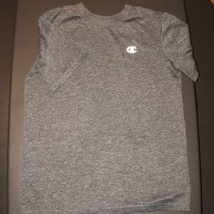 Boy size M Champion T-shirt